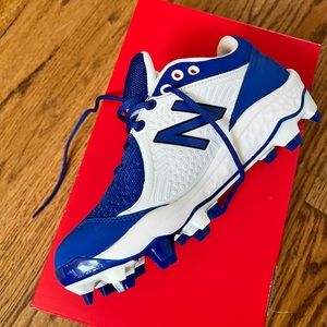 Men’s new balance baseball cleats